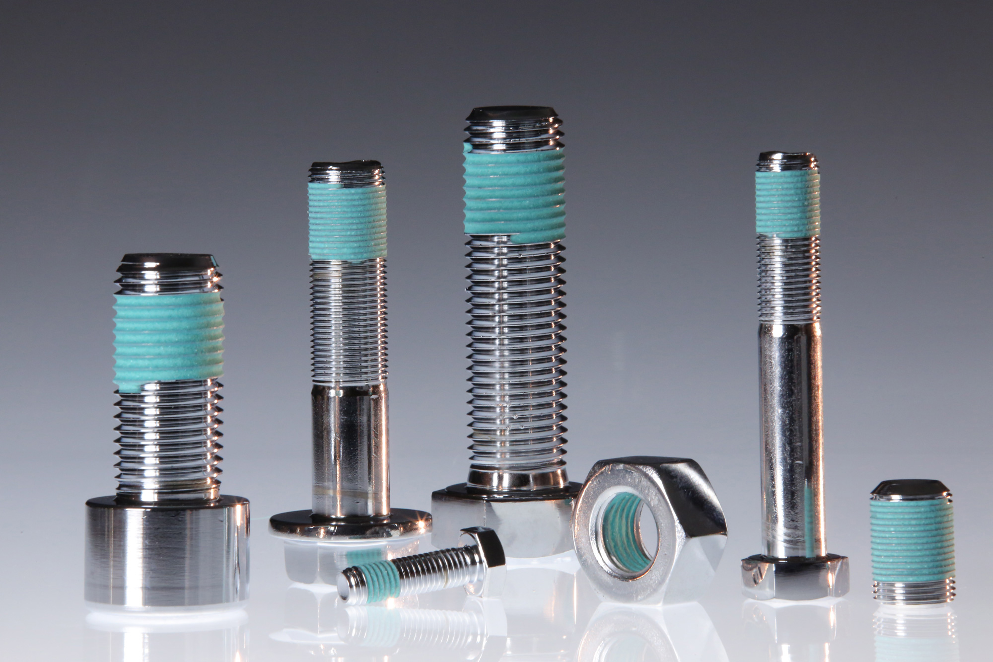 precote-85-sealing-locking-for-threaded-parts-metlok